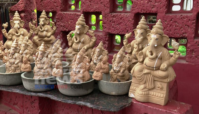 Ganapathi Idol preparation strucked due to Corona Effect