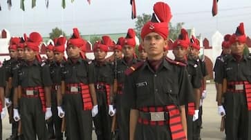 Kashmiris slap in the face of Pakistan, 575 youth of Jammu and Kashmir join army after Article 370 is removed