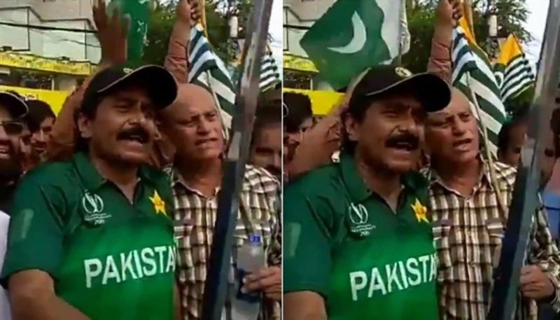 Ex Pak cricketer Javed Miandad's threat to India over Kashmir