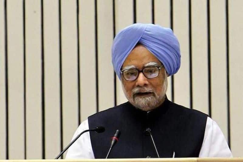 pakistan external affair minister invited indian ex prime minister  manmohan singh for kartarpur corridor open