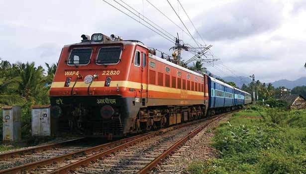 Court Verdict to Raily Department for Give 25000 rs Compensation to Passenger