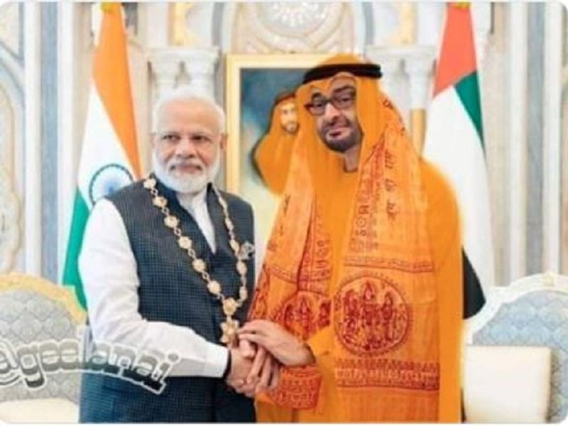 Fact check of Crown Prince of Abu Dhabi was wearing a saffron cloth along with PM Modi