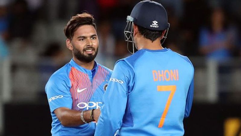 Team India Cricket head Coach Ravi Shastri Has A Strict Warning For Rishabh Pant