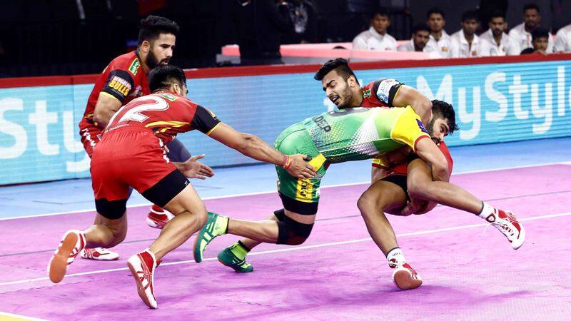 Pro kabaddi 2019 Bengaluru Bulls Beat Patna Pirates by 40-39 points