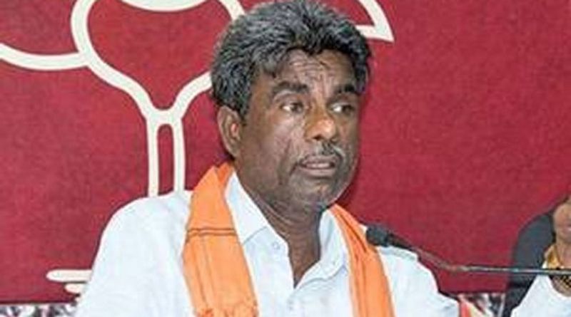 Minister kota srinivas poojary orders to Stop Hindu Temples fund Using mosque-madrasa