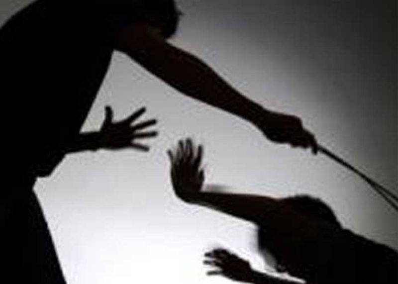 son elopes with girl mother stripped and beaten in karnataka etj