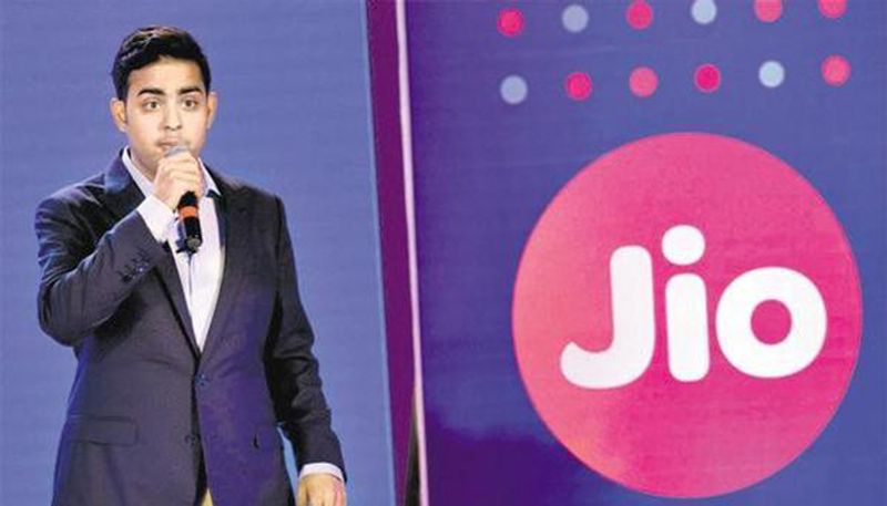 Reliance Jio launches wired broadband starting at Rs 699