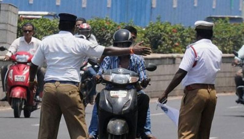 Biker Attack On Sub inspector in Bangalore