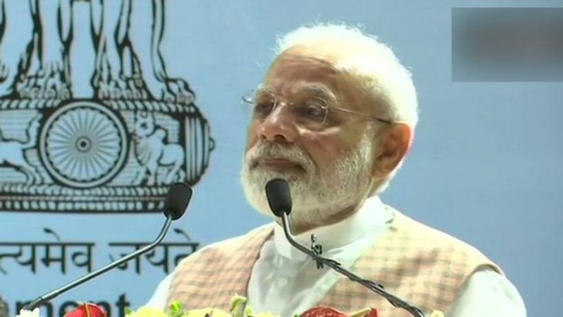 चांद पर पहुंचकर रहेगा भारत, मुंबई में पीएम मोदी ने किया ऐलान