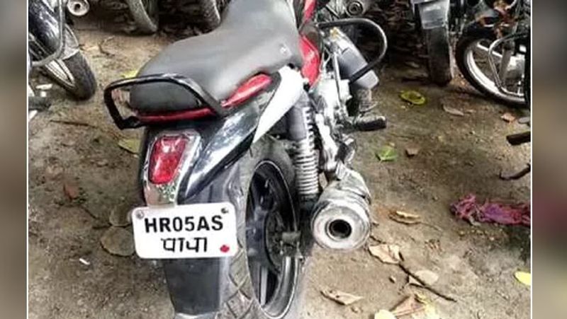 Case Against Who Affixing Sticker on Bike Number Plate to Avoid Fine in Bengaluru grg 