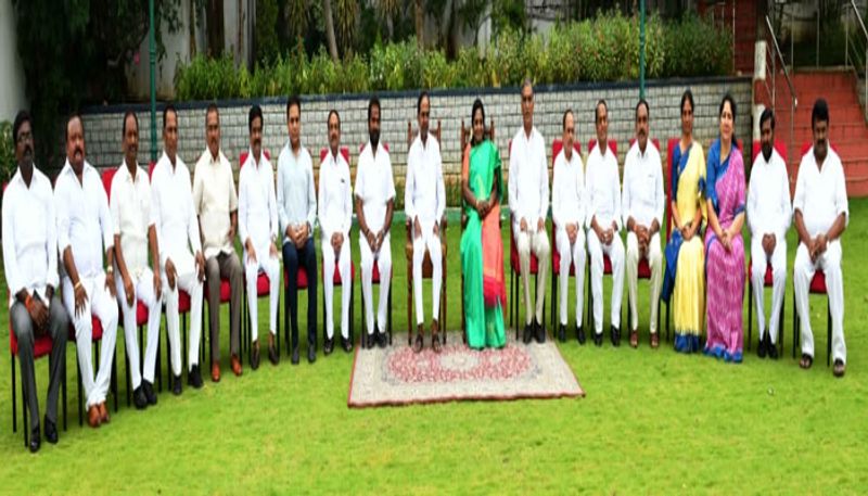 kcr cabinet expansion:new ministers portpolios