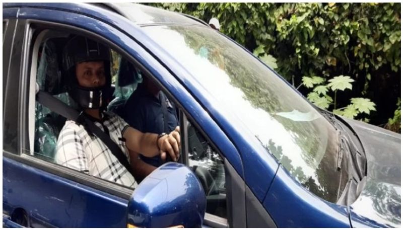 not wearing helmet in car, police fined RS 500