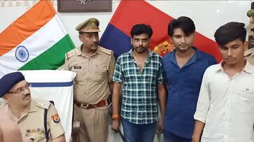 blackmailer gang busted, women and fake journalist arrested