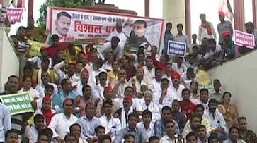 samajwadi party protest against electricity price hike in uttar pradesh