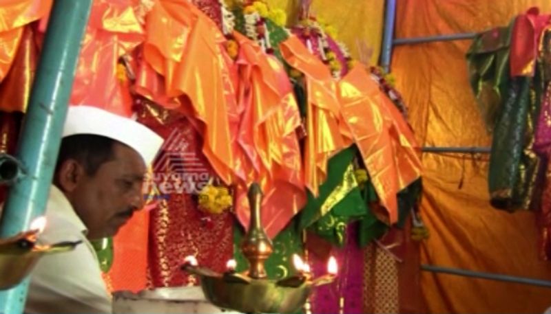 Hindu People Celebrate Muharram at Huvina Hadagali in Vijayanagara grg