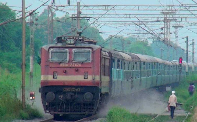 After Four Decade Hospete-Harihara Train Service Will Be Start From Today