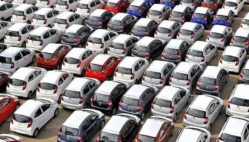 China auto sales dip for 14th time in 15 months amid economic slowdown