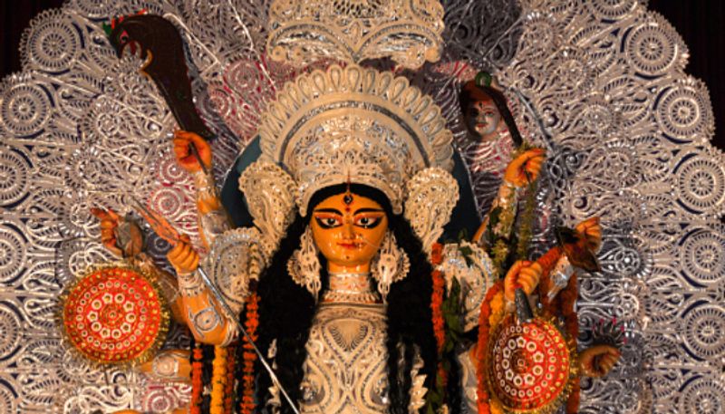 Durga Puja 2021: Bengalis in Bengaluru get ready to see how 'Bengal meets Karnataka' RCB