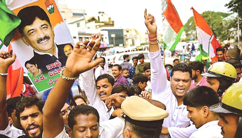 Money laundering case: Vokkaligas, Kannada organisations stage protests in Bengaluru