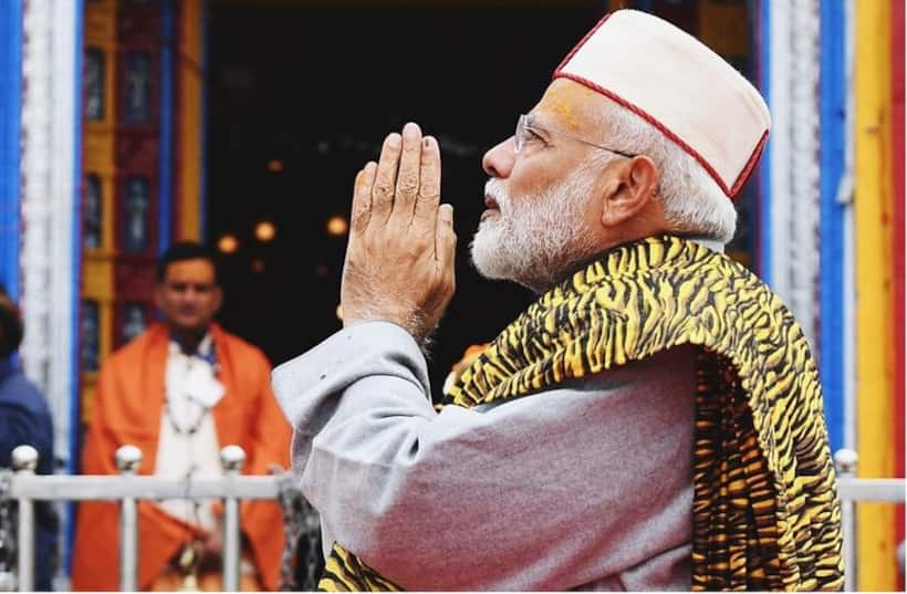 अपने आध्यात्मिक ज्ञान के प्रकाश में विश्व गुरु होने के मार्ग पर बढ़ रहा है भारत