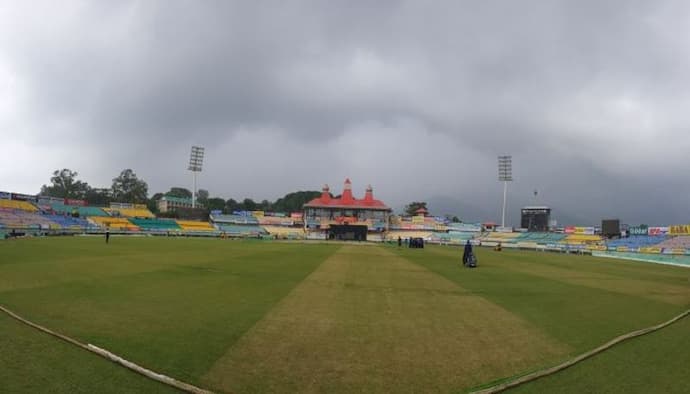 বৃষ্টির চোখ রাঙ্গানি, ধর্মশালায় ভারত-দক্ষিণ আফ্রিকা ম্যাচে অশনি সংকেত