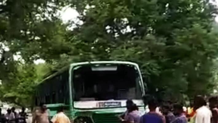 krishnagiri government bus accident... 3 people killed