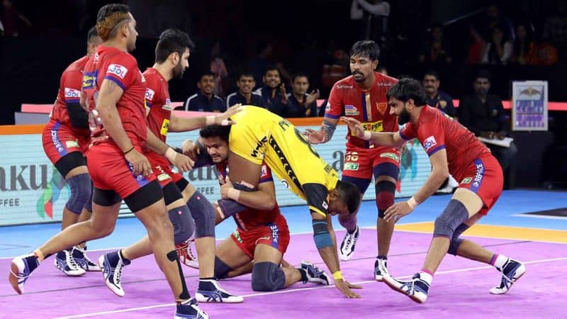 Pro kabaddi 2019 Dabang Delhi Beat Telugu Titans by 37-29 points