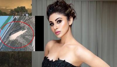 बॉलीवुड अभिनेत्री मौनी रॉय पर पड़े पत्थर, बाल बाल बची जान