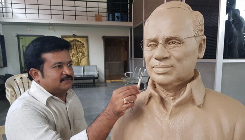 tanuku ak arts designed kodela siva prasad statue