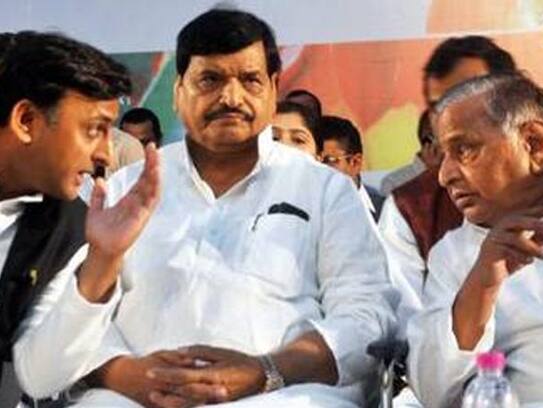 Shivpal gives shock to Akhilesh, 'Mulayam' about family