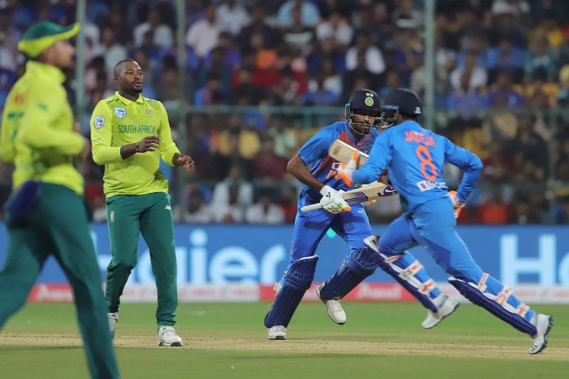 South africa equal series after beat team india in bengaluru t20 Cricket