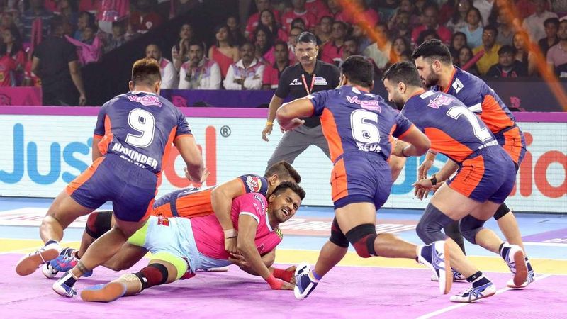 Pro kabaddi 2019 Bengal Warriors Beat Jaipur Pink Panthers by 41-40 points