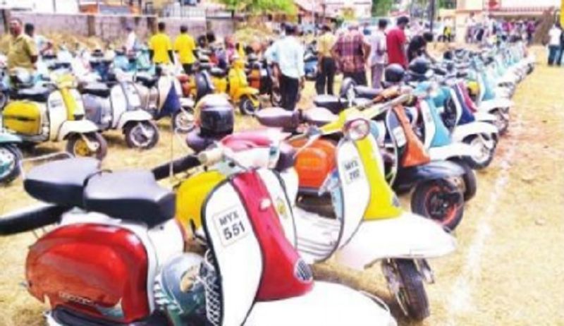 Youth craze for modified old scooters in Mangalore