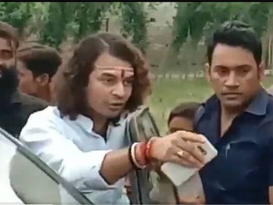 Tej Pratap again rebels against RJD, party's problems increase