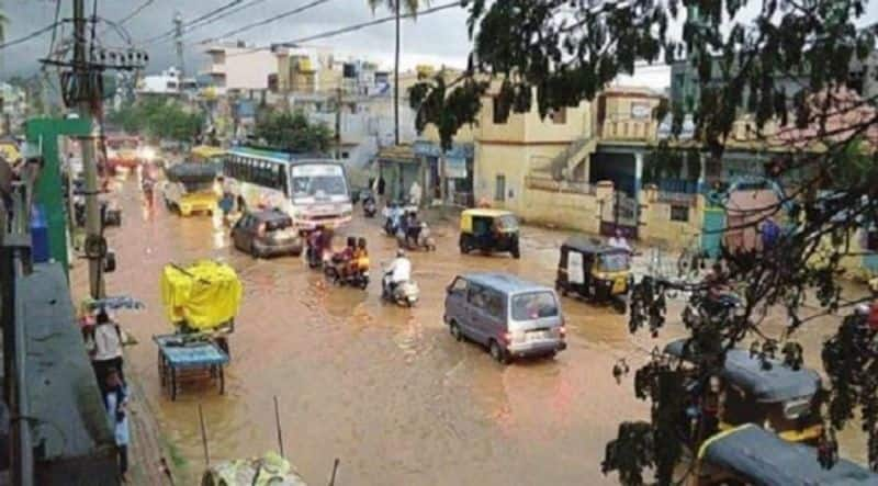 Heavy rain Lashes in Chikkaballapur