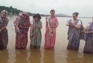 Foreigners perform 'Tarpan' during Pitru Paksha in Bihar's Gaya