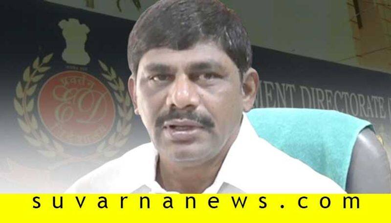 Congress MP DK Suresh Warns Ramanagara SP Anup Shetty over absences to meeting