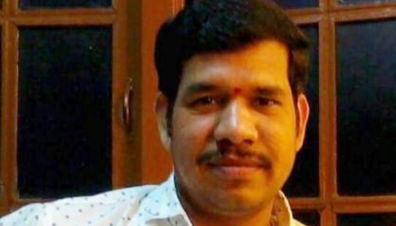 video journalist killed in road accident in vijayawada