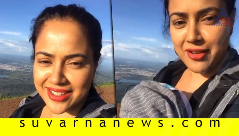 Sameera Reddy sets travel goals for new moms hikes Karnataka highest peak Mullayanagiri with her daughter