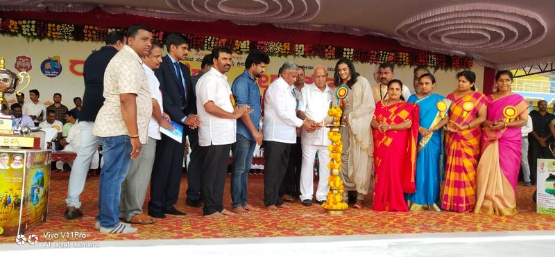 PV sindhu inaugurated Mysore dasara sports in chamundi vihar stadium