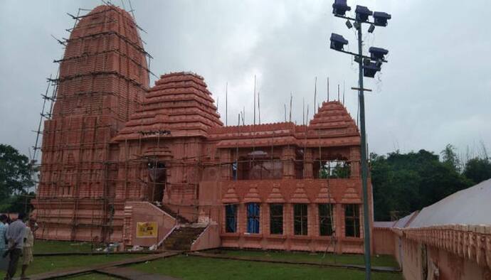 বৃষ্টির বাধা কাটিয়ে প্রস্তুত জগন্নাথ ধাম মন্দির, দর্শকদের মন জিততে তৈরি দিশারী সংঘ