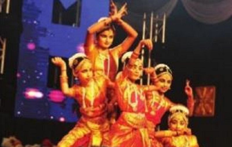 less number of audience in first day cultural programme in dasara