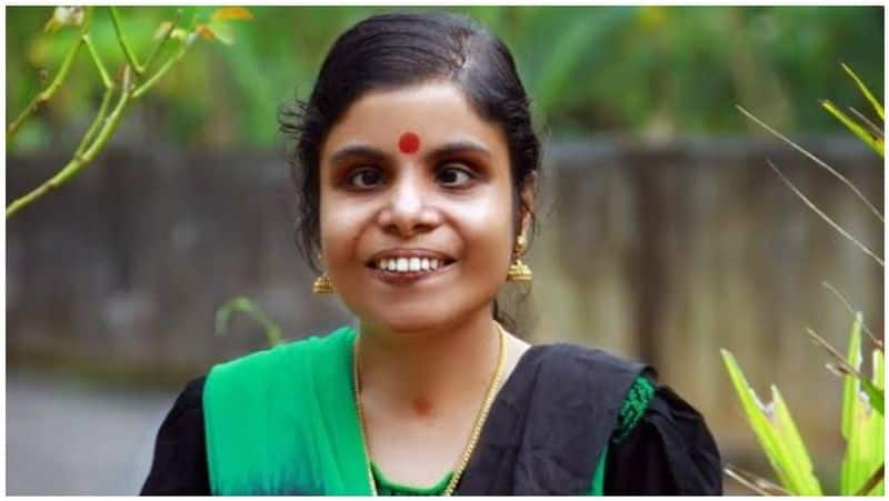 vaikom vijayalakshmi sings for welcome back gandhi movie