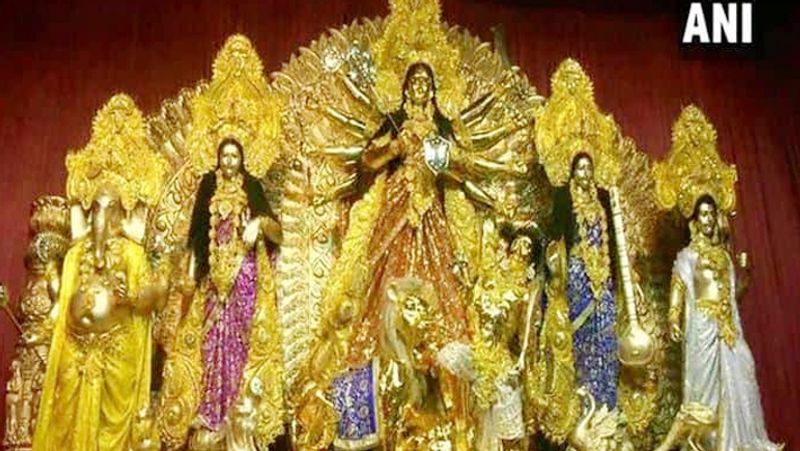 Durga puja committees accuse Kolkata Police of asking them to stop preparations-dbr