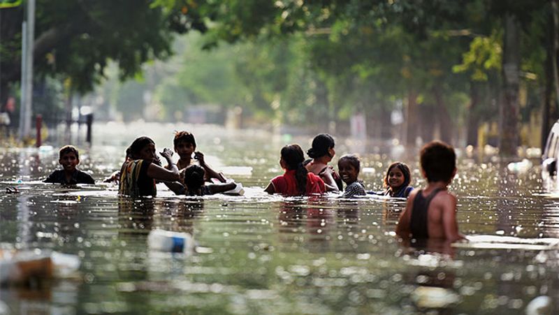 Person from embassy of India in nepal helps kodagu flood victims