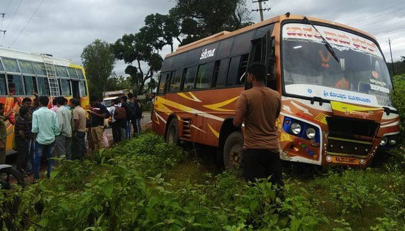 Private Bus Falls into drain in Shivamogga