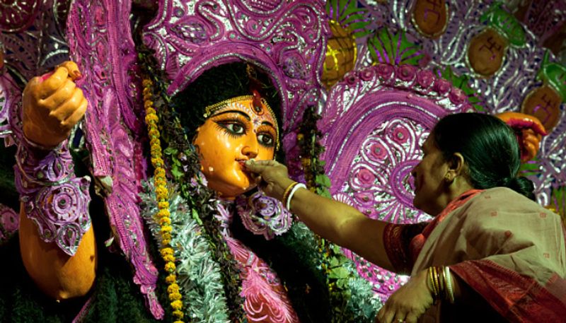 West Bengal: Durga idol immersion restricted in Ganga this year-dbr