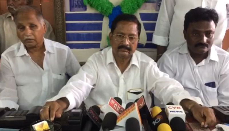 machilipatnam ysrcp leader shaik salar dada comments on tdp