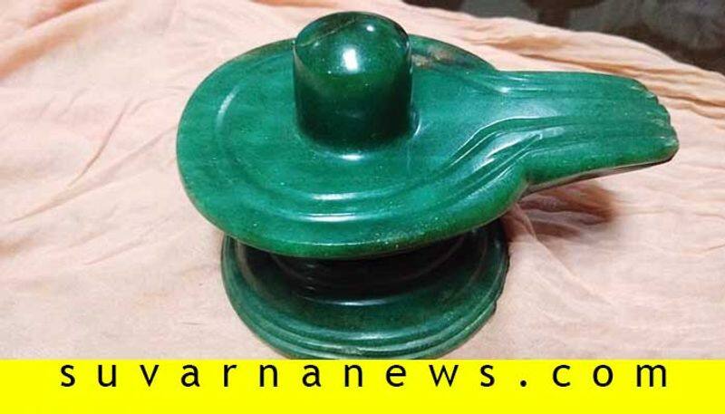 Devotees Gets Darshan Of thousand Year Old Emerald Linga