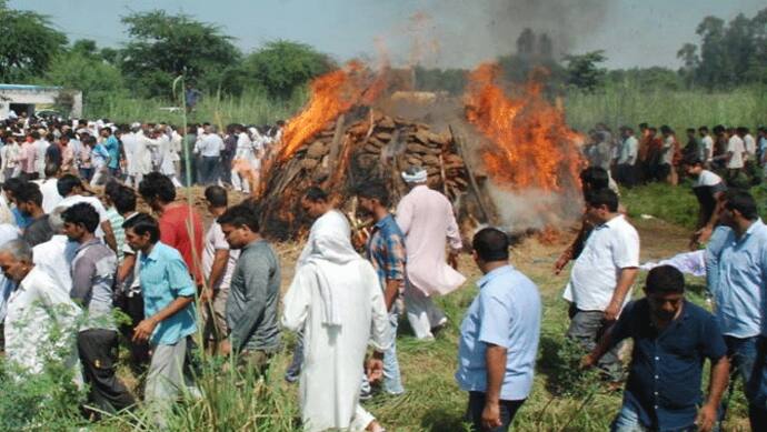 एक चिता पर हुआ 5 बच्चों का अंतिम संस्कार, झूठ बोलकर गए तो फिर लौटे ही नहीं